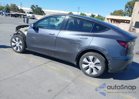 2023 Tesla Model Y Awd/Long Range Dual Motor All-Wheel Drive из США, поврежденный, VIN 7SAYGDEE4PF935997